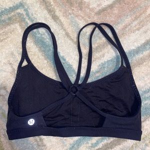 Black Lululemon Sports Bra. There is no size on it but it fits like a s or xs.